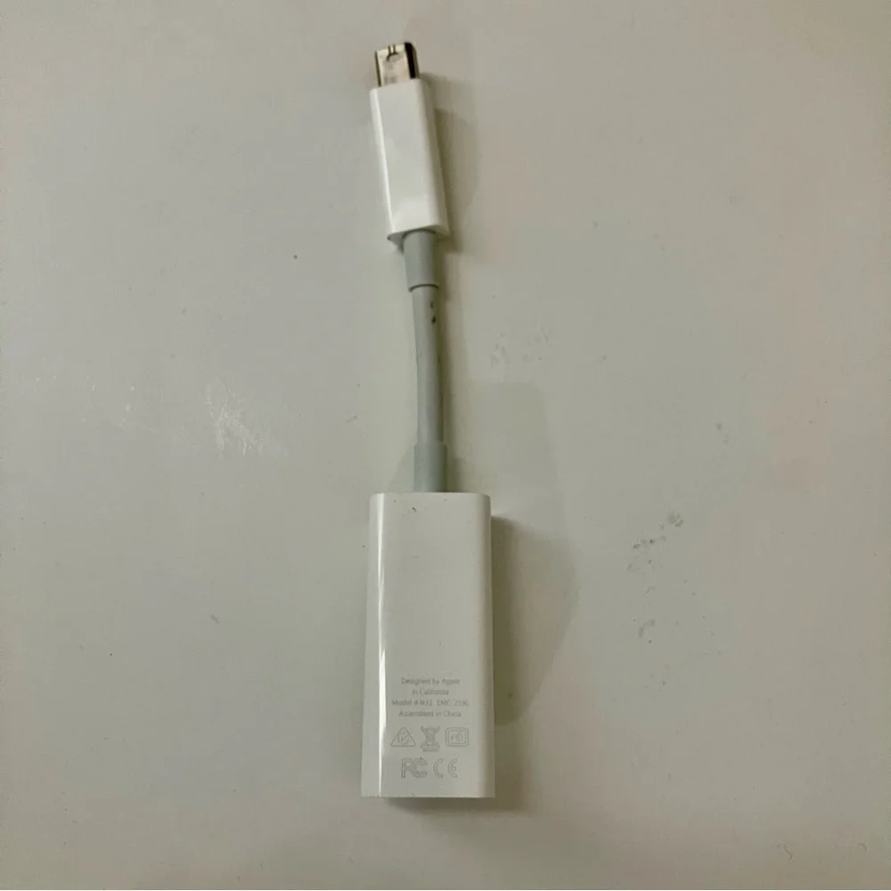 Apple A1433 Thunderbolt to Gigabit Ethernet Adapter